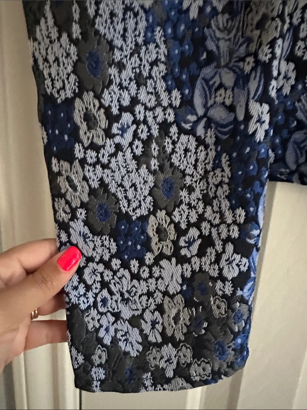 Tuckernuck Hyacinth House Blue Jacquard Priscilla Puff Sleeve Top M Preppy - Picture 3 of 10